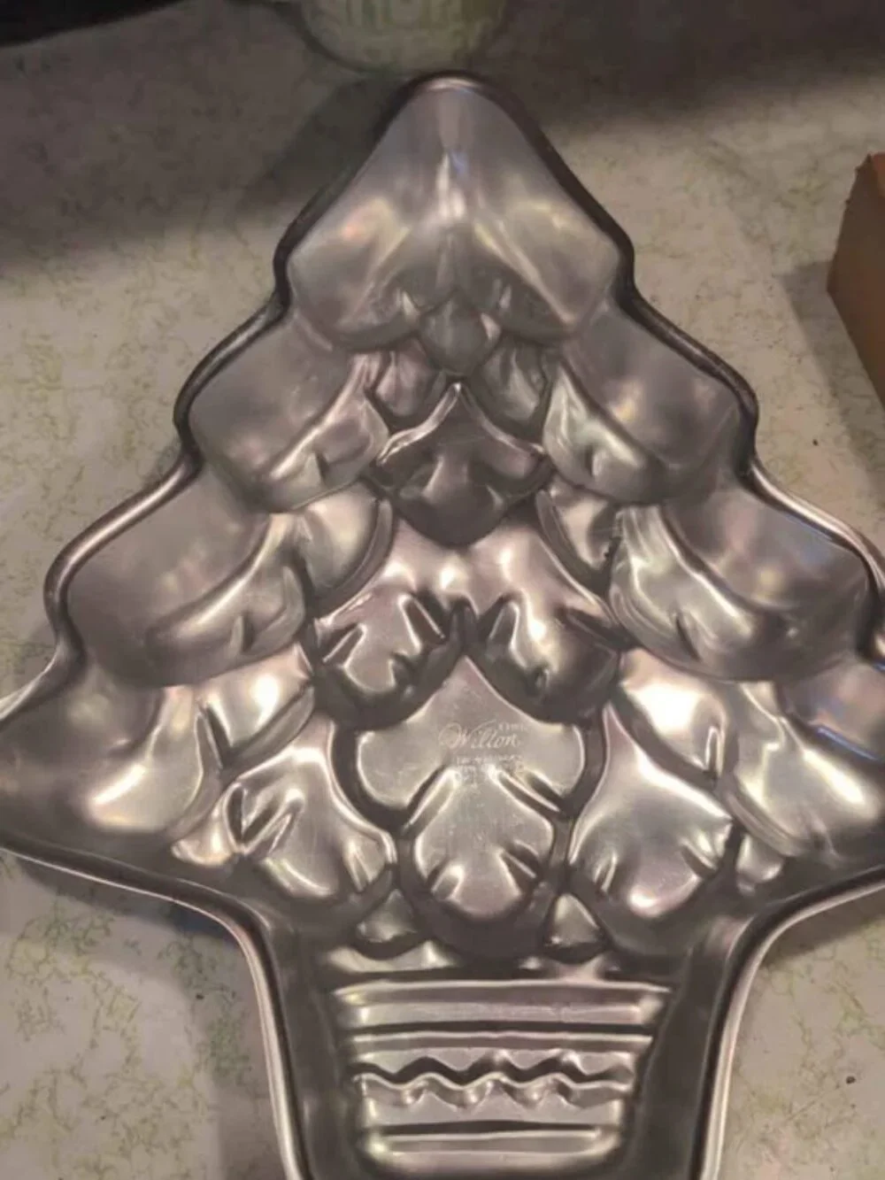 Vintage 1982 Wilton Chrostmas Tree Cake Pan
